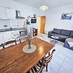 شقة Antun-1 By Interhome