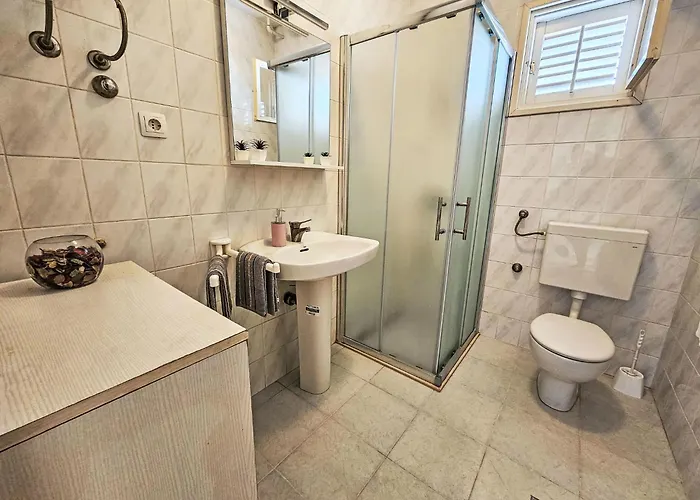 Antun-1 By Interhome