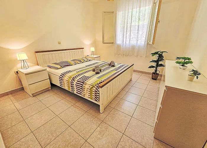 Antun-1 By Interhome *